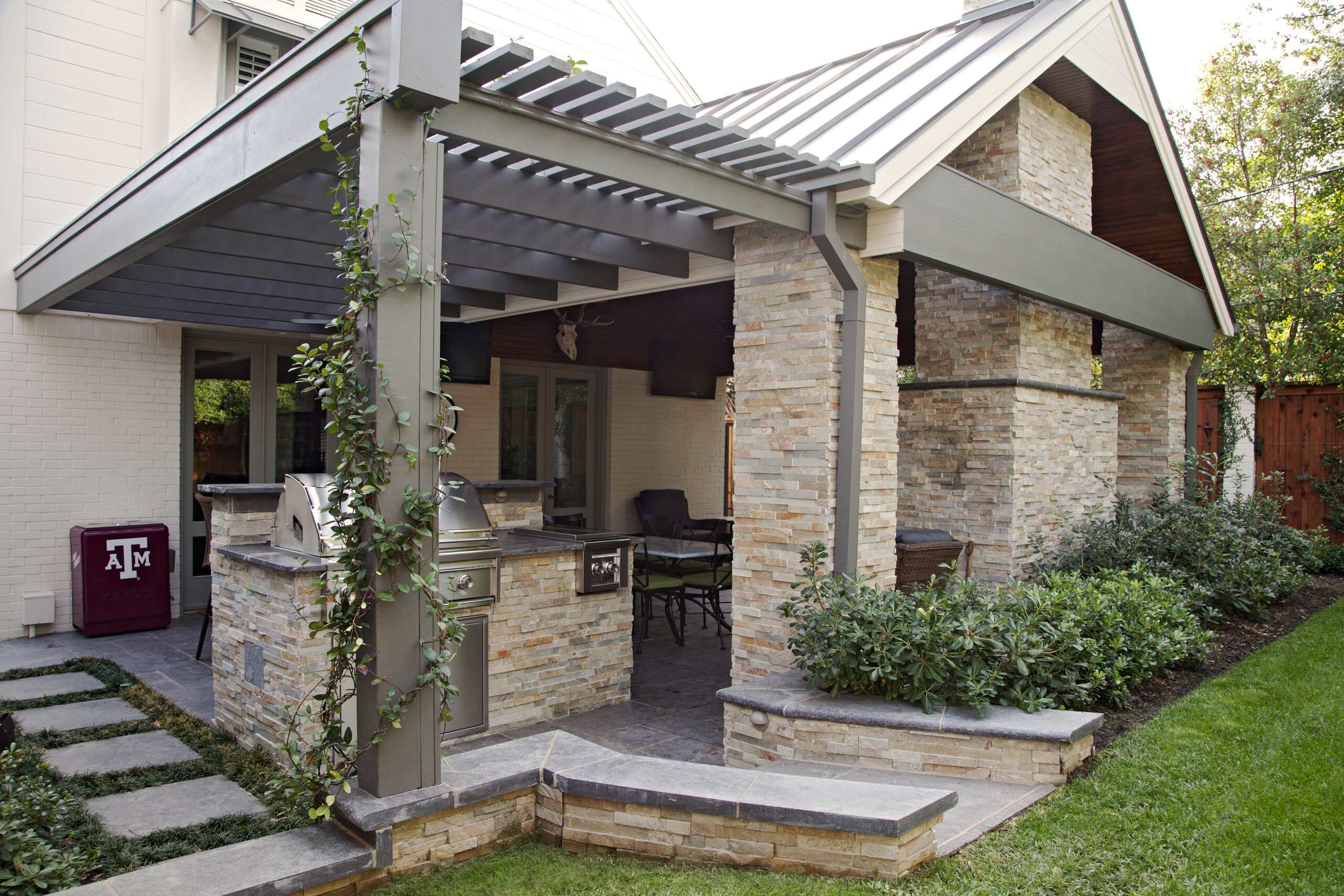 2920 Bryn Mawr, Dallas, TX  75225