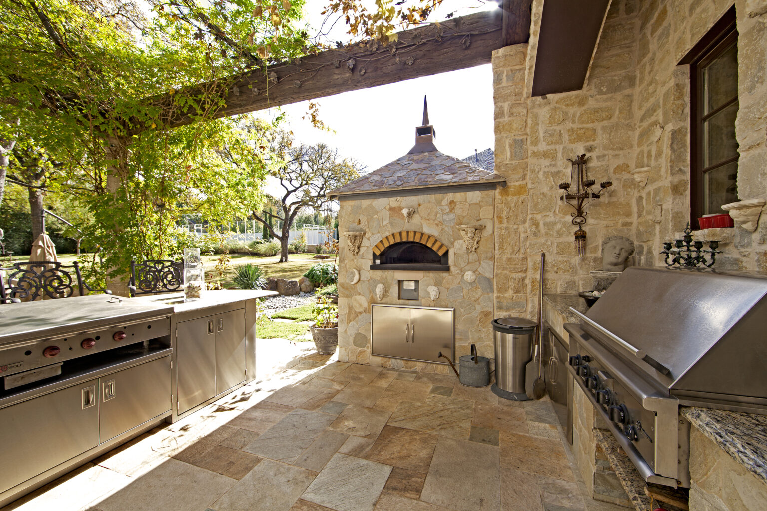 5540 North Forty Place, Dallas, TX 75252
